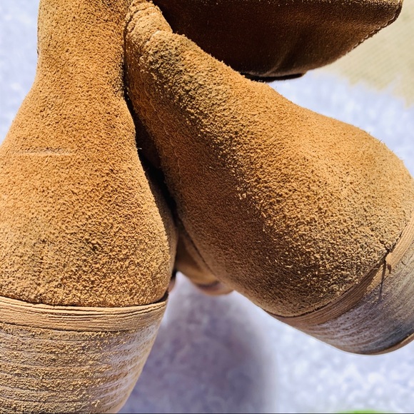 SAM EDELMAN Tan Suede Pull On Booties - Picture 5 of 6